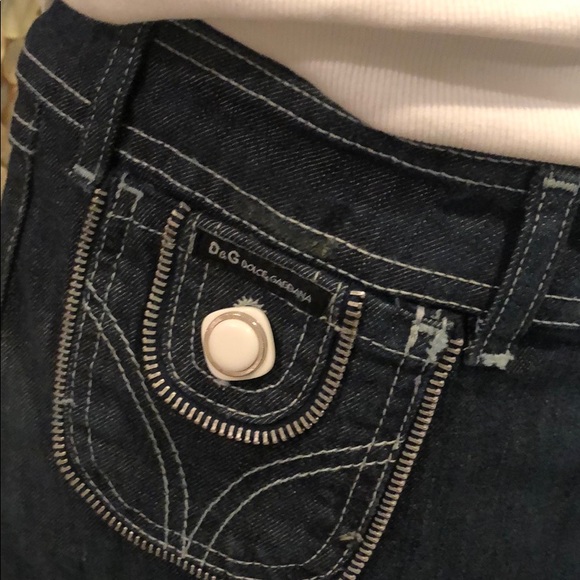 Dolce and Gabbana set jeans and white tank top - Picture 3 of 9